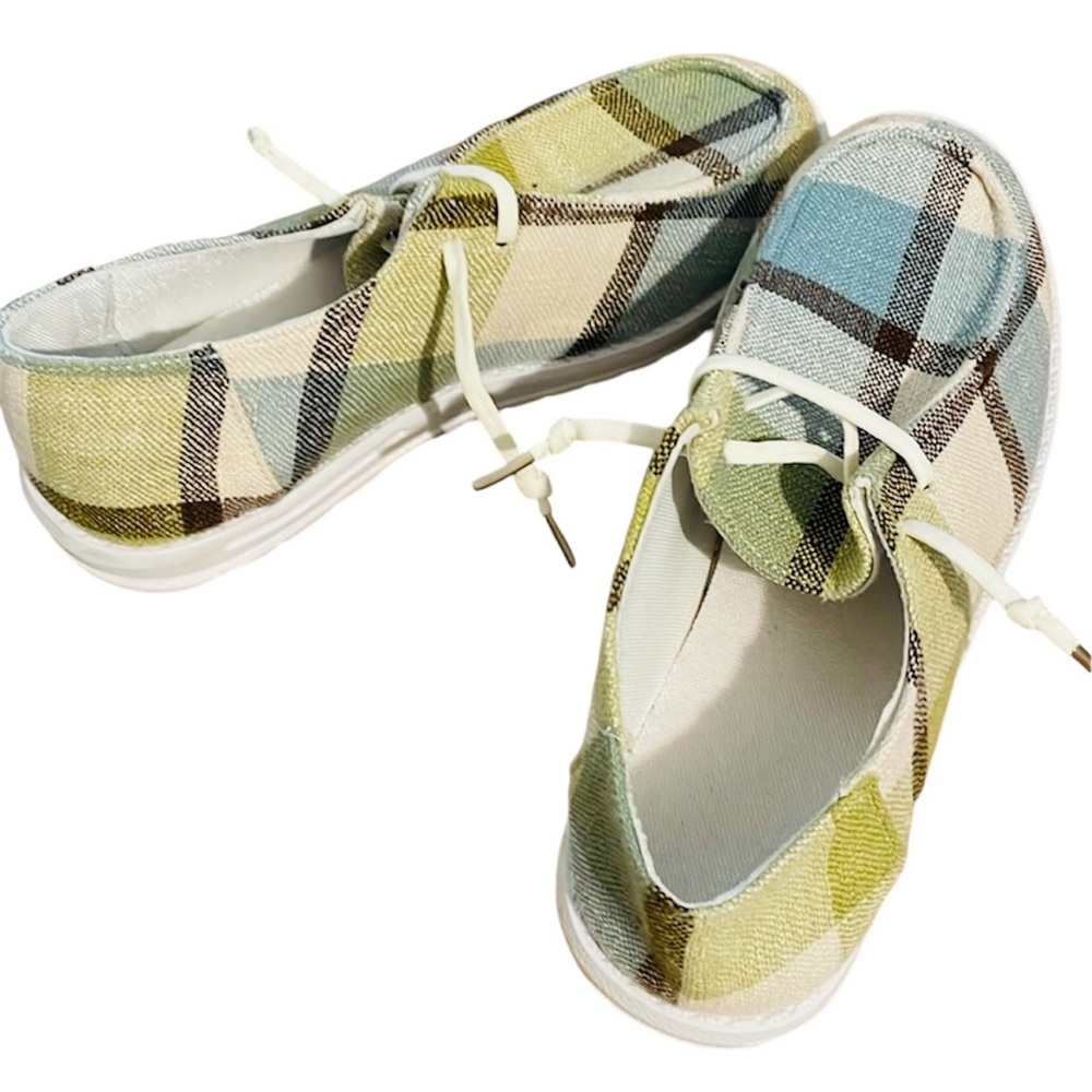 women’s shoes